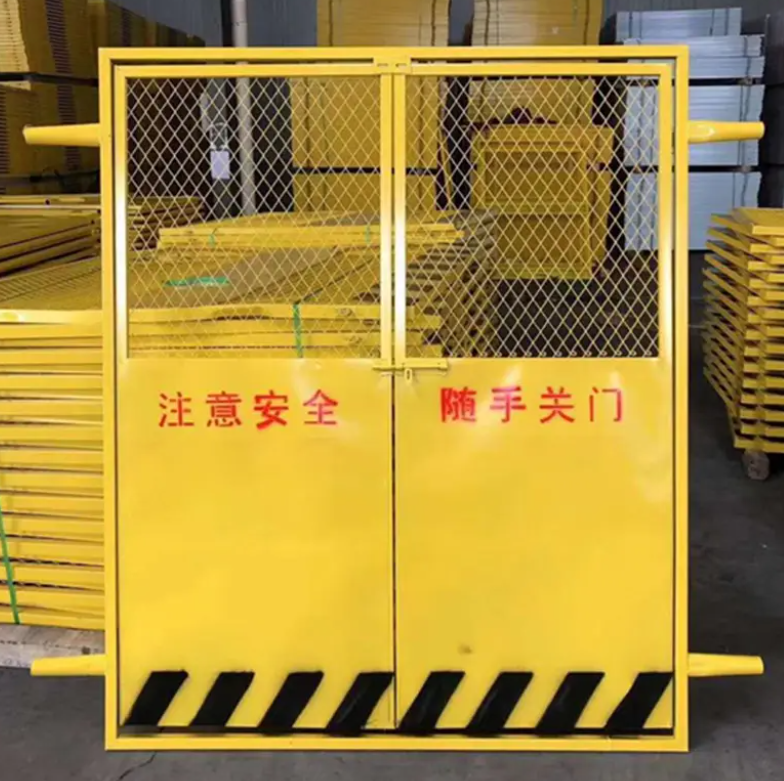 電梯防護(hù)門
